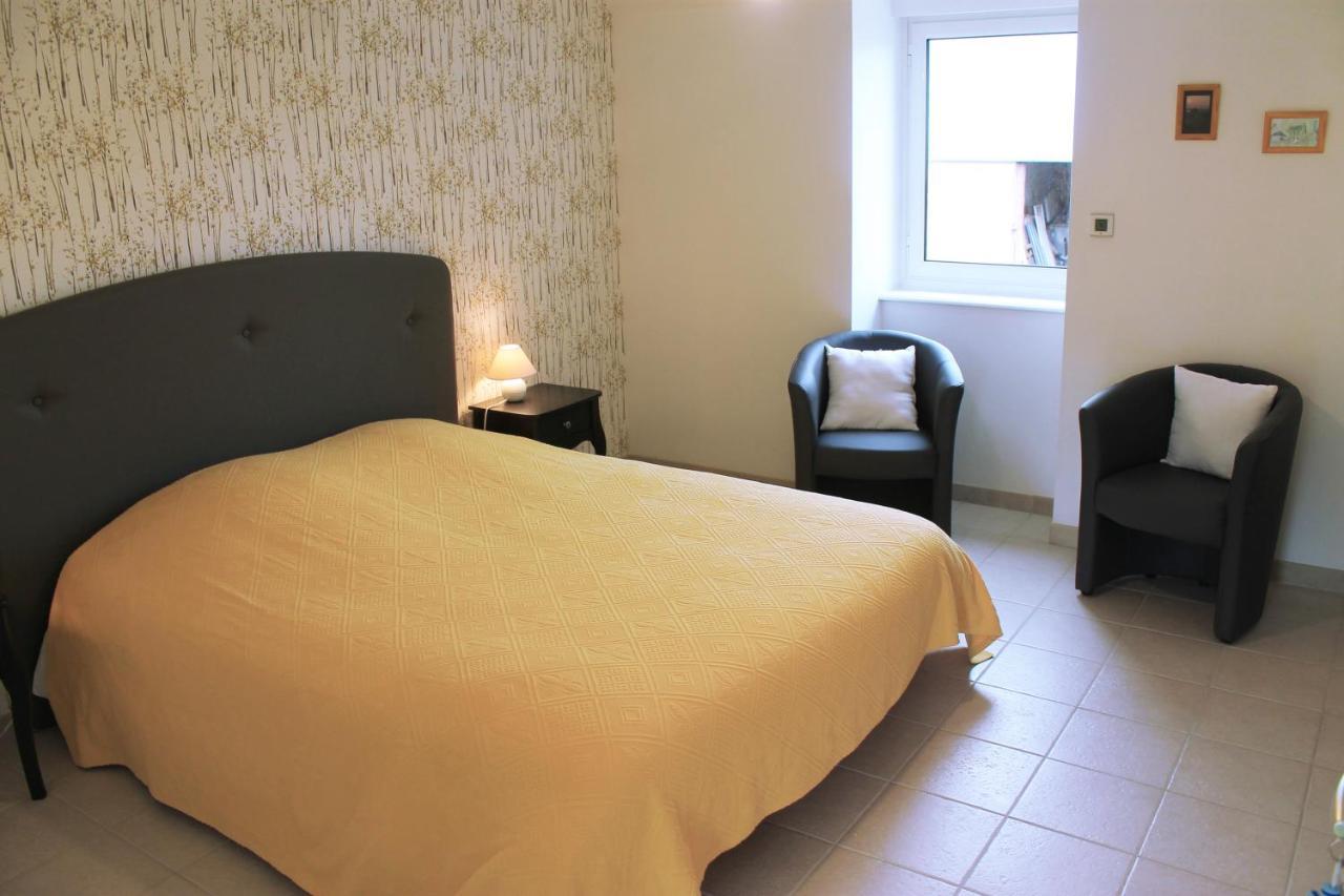 Domaine Du Jardin " Chambres D'Hotes " Saint-Jean-de-la-Haize Екстер'єр фото